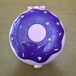 Polly Pocket Donut Pajama Party Compact